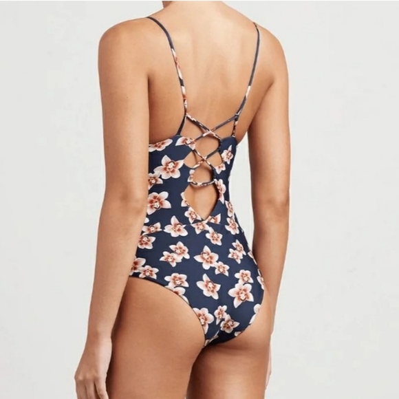 New acacia swimwear kokomo fullpiece swim suit isle L orchid tropical navy blue - Picture 2 of 10
